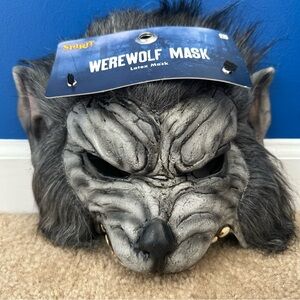 Spirit Halloween Werewolf Mask Gray Latex Scary